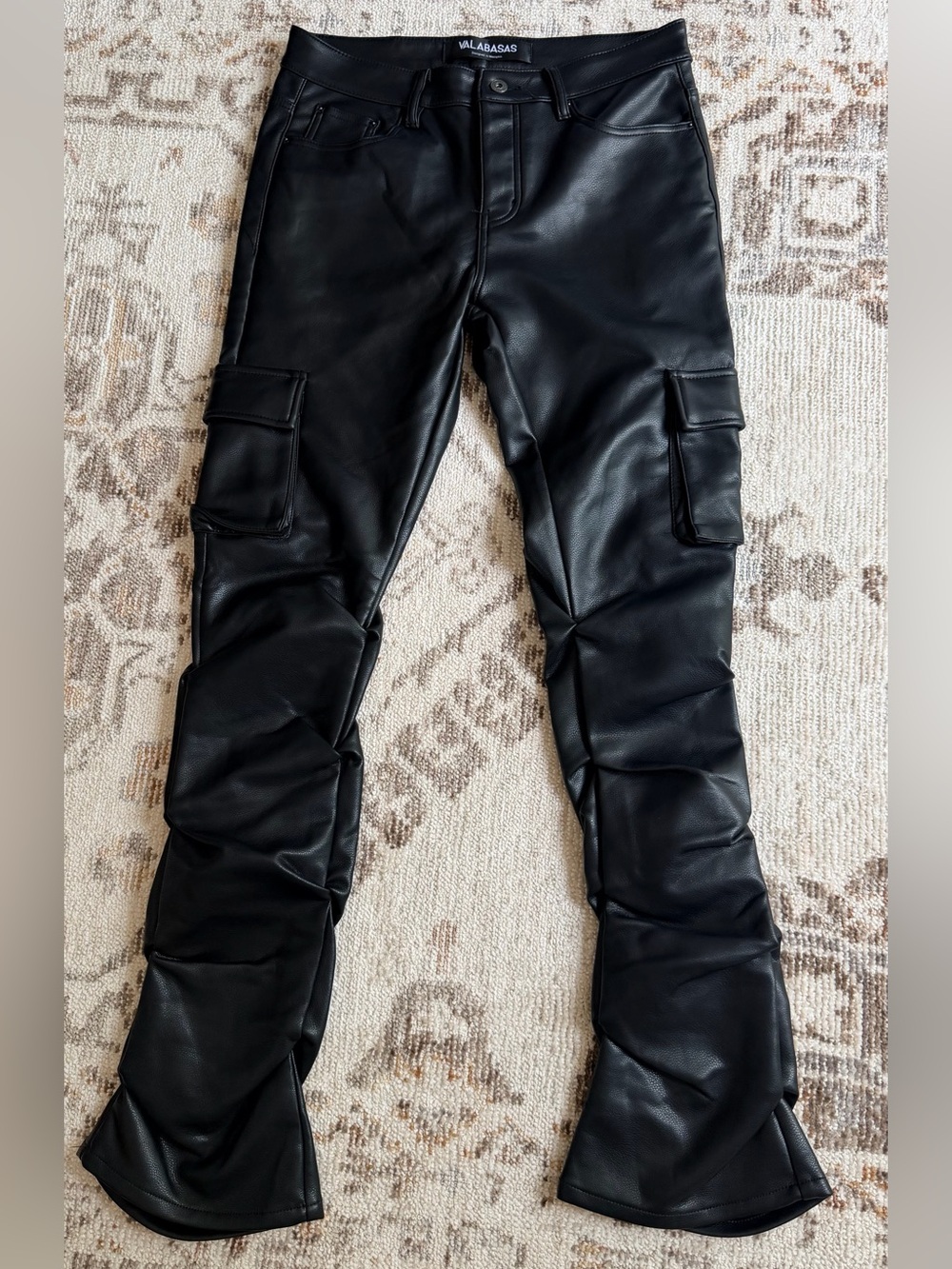 Valabasas Black Faux Leather Stacked Cargo Pants Men’s Size 34